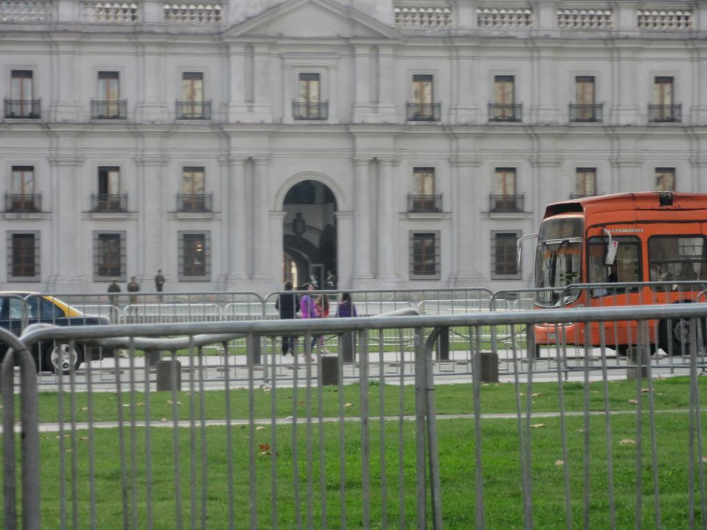 Appartamento Departamento Paseo Bulnes Metro La Moneda Santiago del Cile Esterno foto