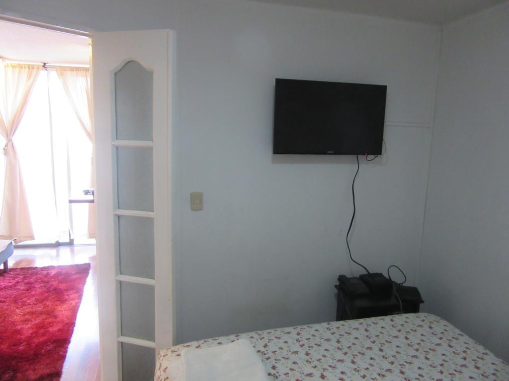 Appartamento Departamento Paseo Bulnes Metro La Moneda Santiago del Cile Esterno foto