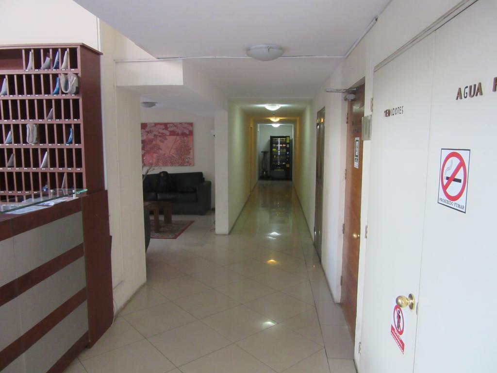 Appartamento Departamento Paseo Bulnes Metro La Moneda Santiago del Cile Esterno foto