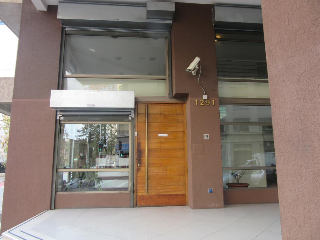 Appartamento Departamento Paseo Bulnes Metro La Moneda Santiago del Cile Esterno foto