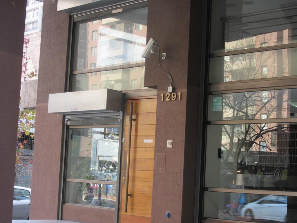 Appartamento Departamento Paseo Bulnes Metro La Moneda Santiago del Cile Esterno foto