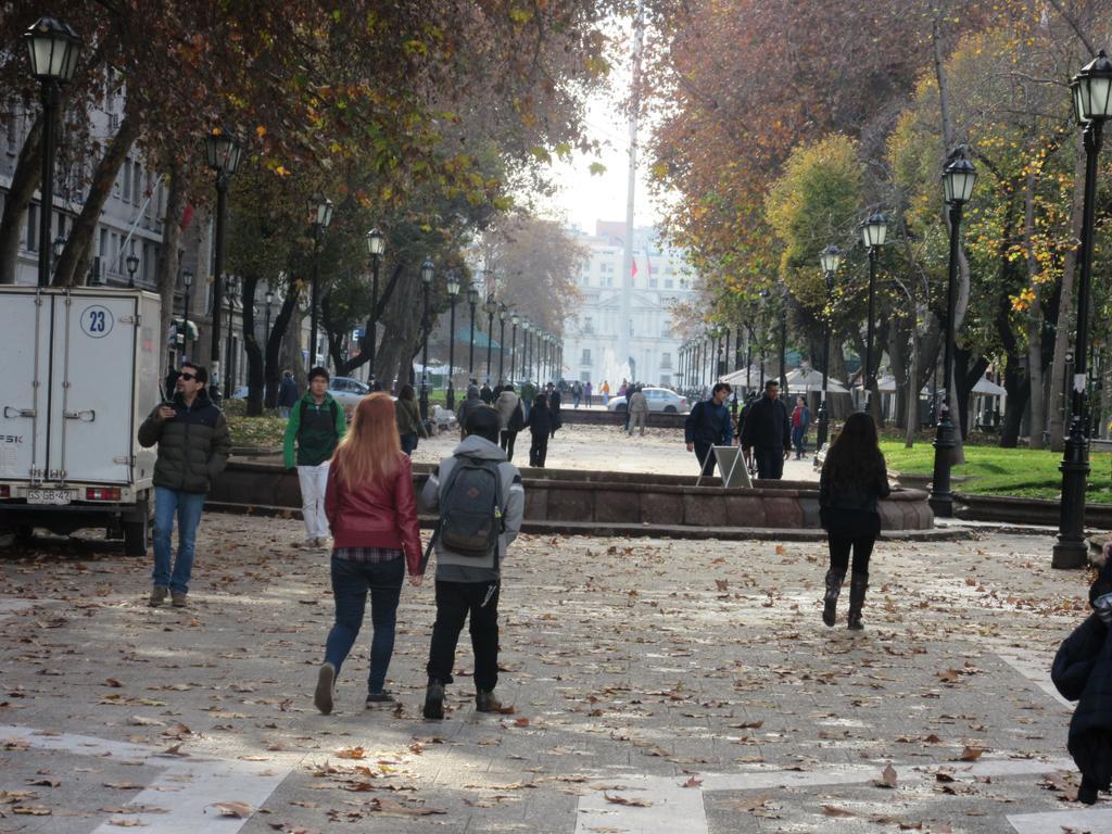 Appartamento Departamento Paseo Bulnes Metro La Moneda Santiago del Cile Esterno foto