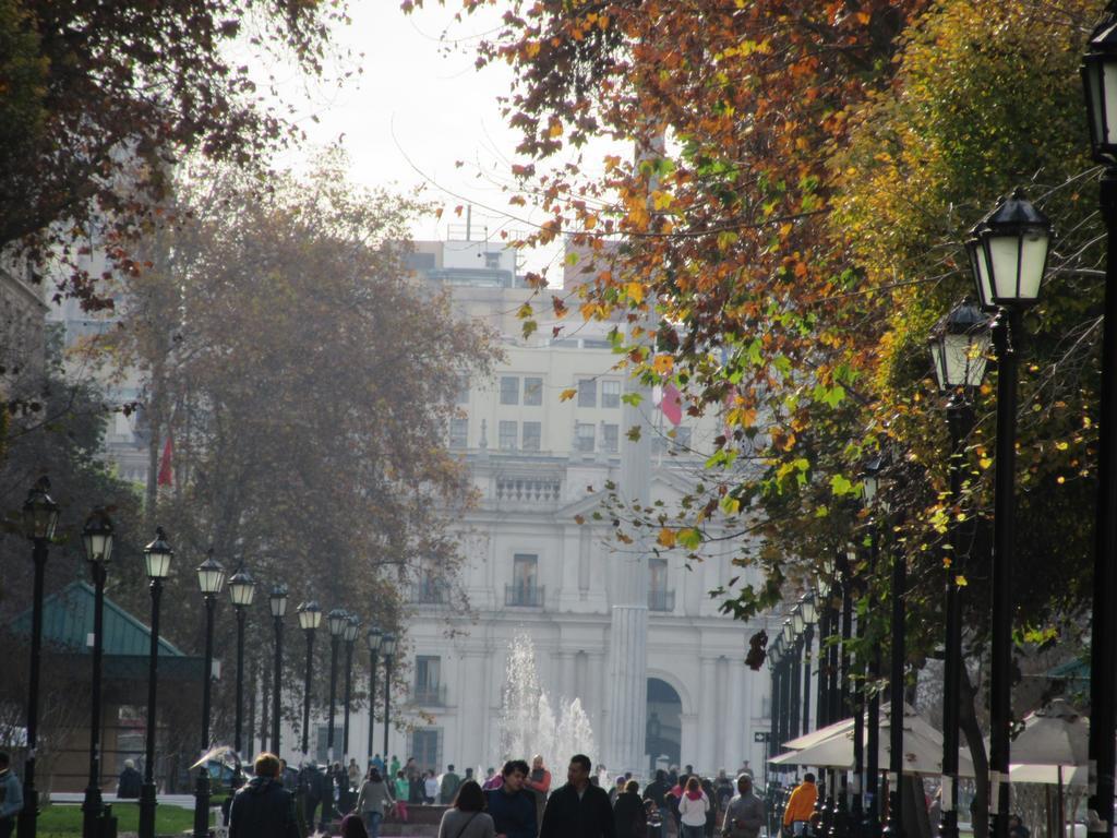 Appartamento Departamento Paseo Bulnes Metro La Moneda Santiago del Cile Esterno foto